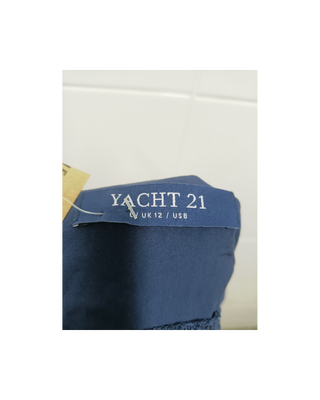 Yacht 21